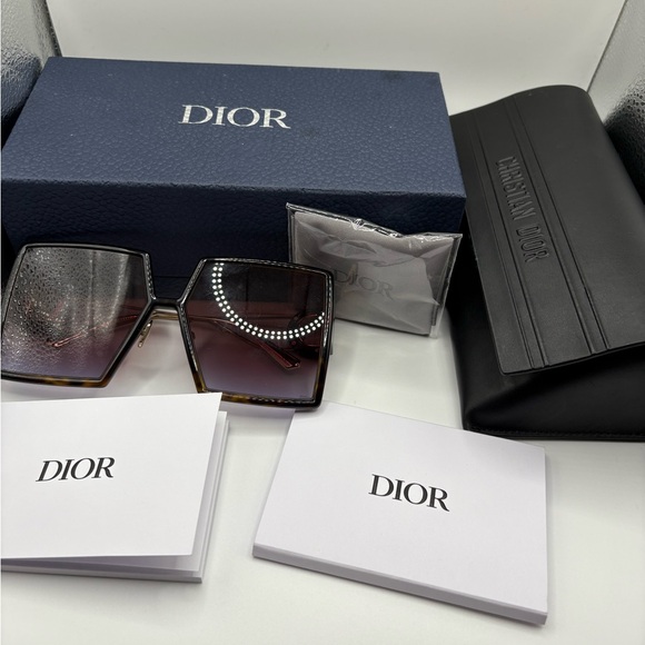 Dior Sunglasses - Picture 1 of 11